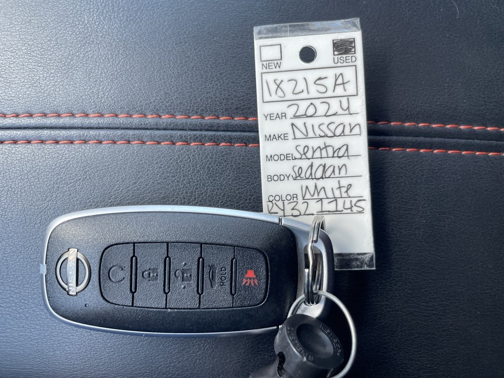 2024 Nissan Sentra SR photo 17