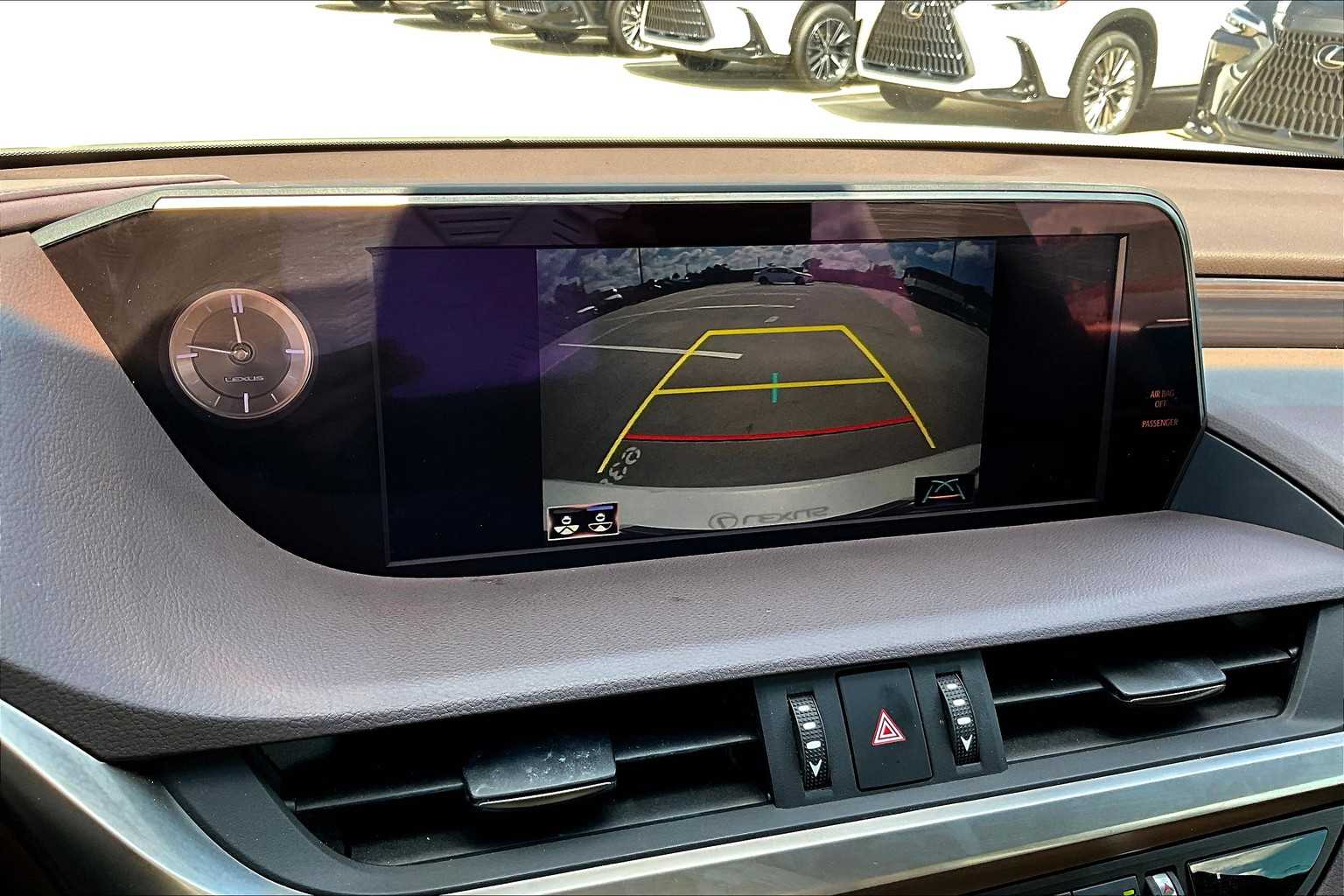 2020 Lexus ES 350 Luxury photo 24