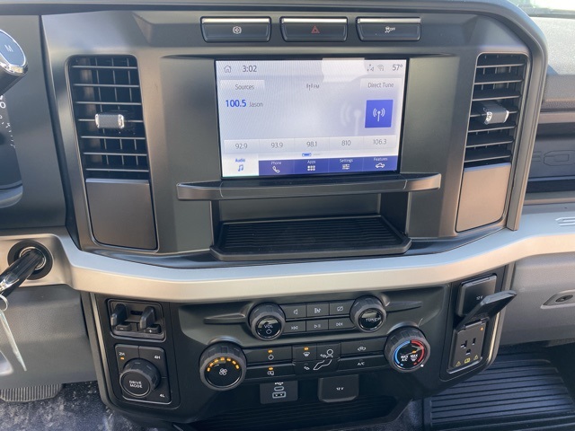 2024 Ford F-350 photo 19