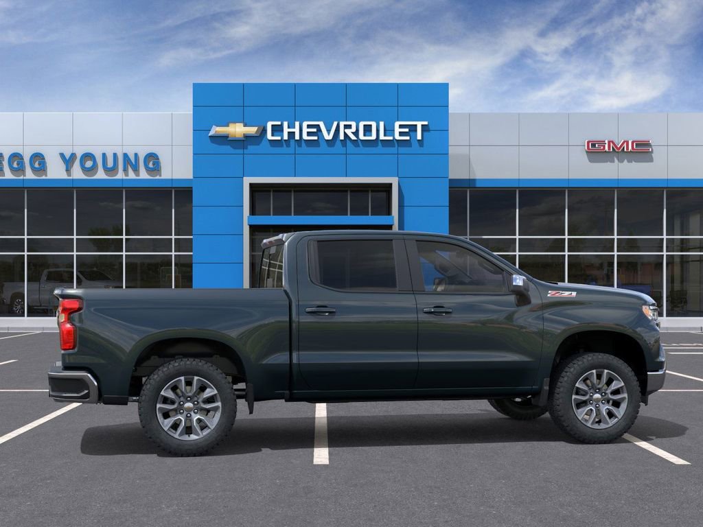 2026 Chevrolet Silverado 1500 LT photo 4
