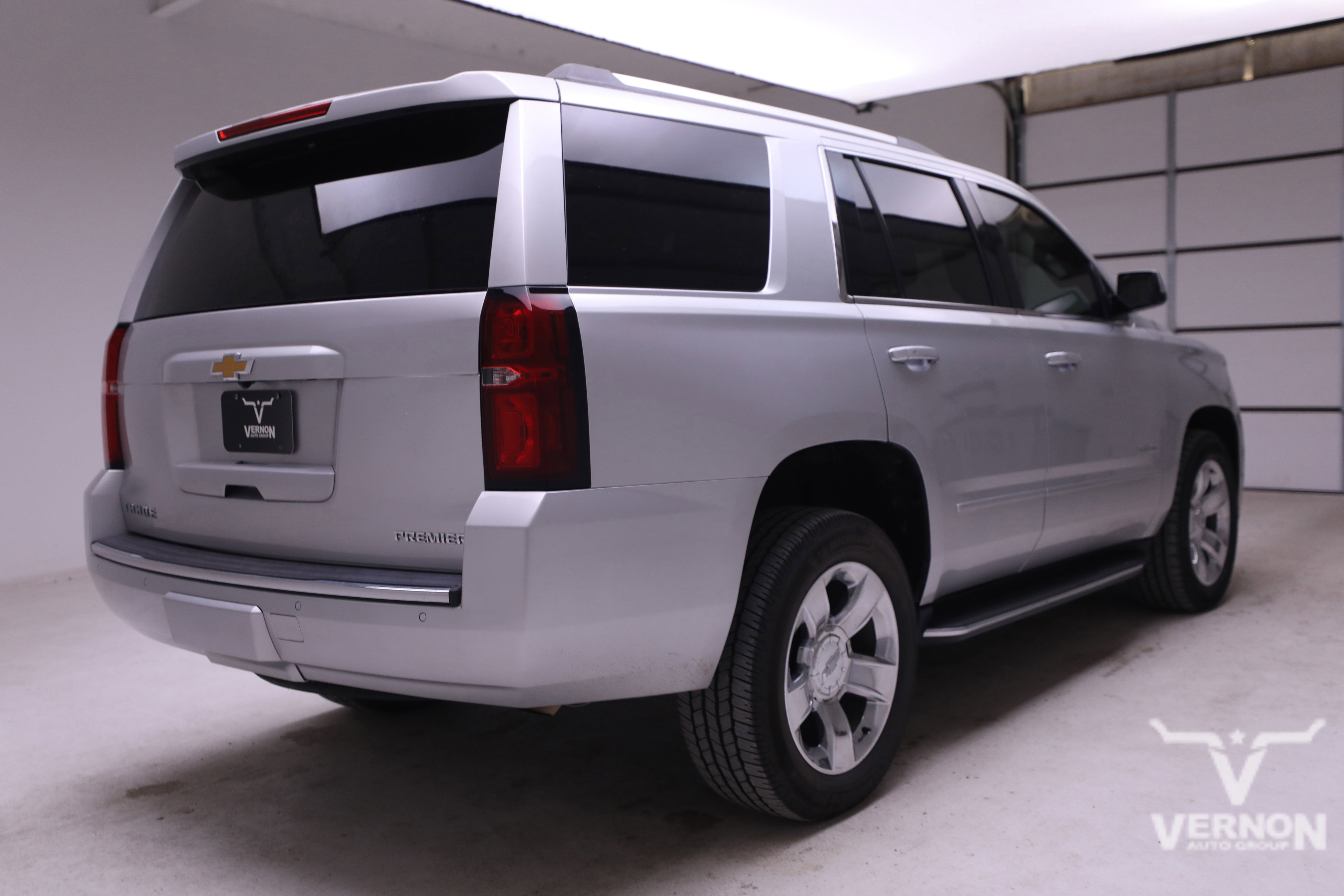 2020 Chevrolet Tahoe Premier photo 3