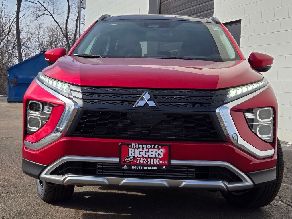 2025 Mitsubishi Eclipse Cross SEL photo 2