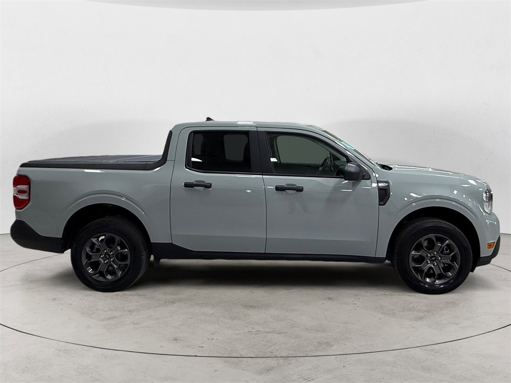 2024 Ford Maverick XLT photo 3