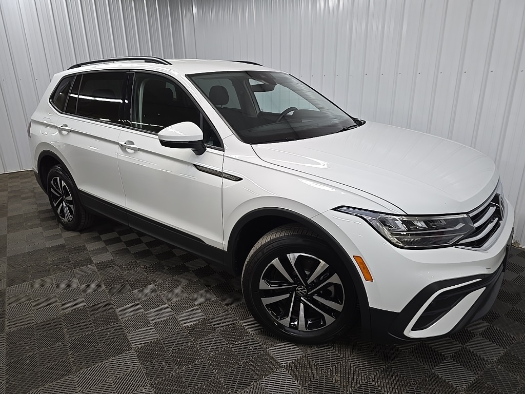 2022 Volkswagen Tiguan S photo 7
