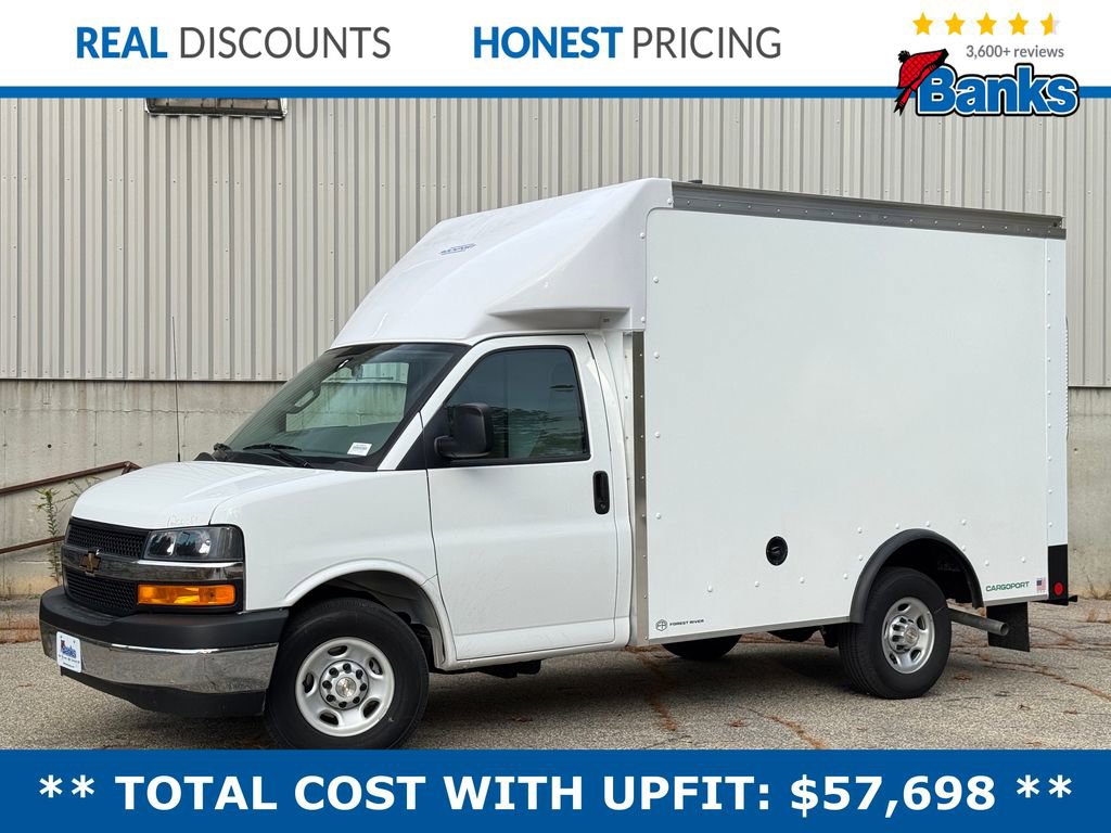 2025 Chevrolet Express Cutaway Base's photo