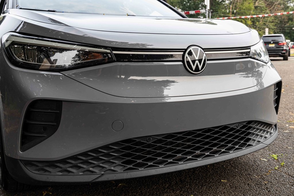 2022 Volkswagen ID.4 Pro photo 25
