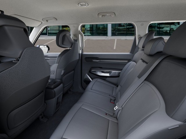 New 2026 Glacial White Pearl Kia Light Short Range image 18