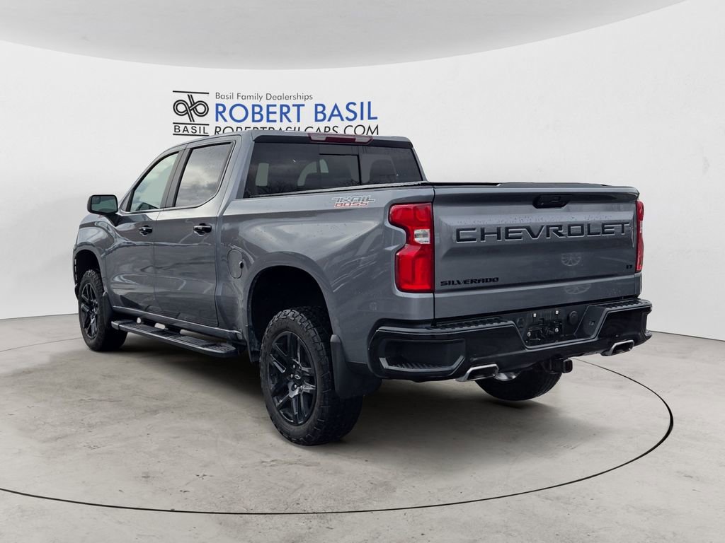 2022 Chevrolet Silverado 1500 LT Trail Boss photo 3