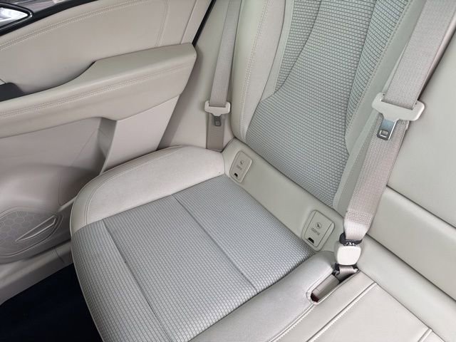 2022 Buick Envision Preferred photo 18