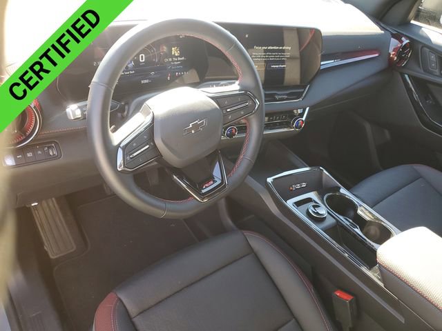 2025 Chevrolet Equinox RS photo 2