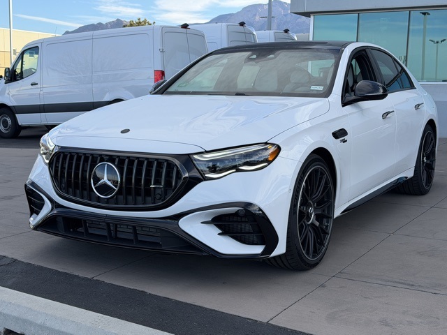 2026 Mercedes-Benz E-Class AMG E53's photo