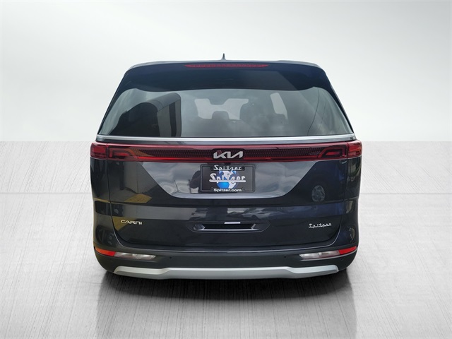 2023 Kia Carnival EX photo 3