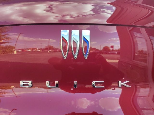 2024 Buick Envista ST photo 30