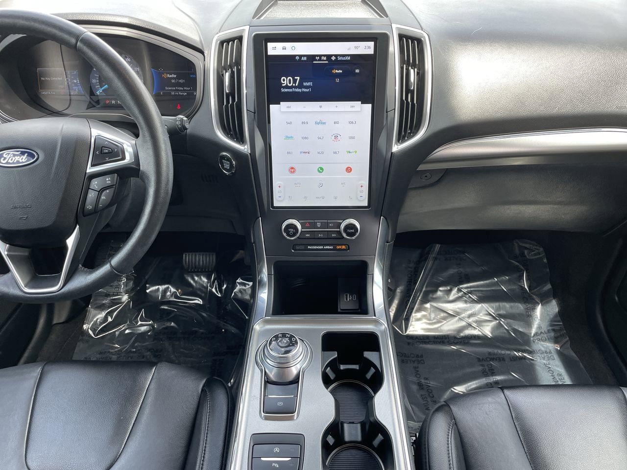 2022 Ford Edge Titanium photo 13
