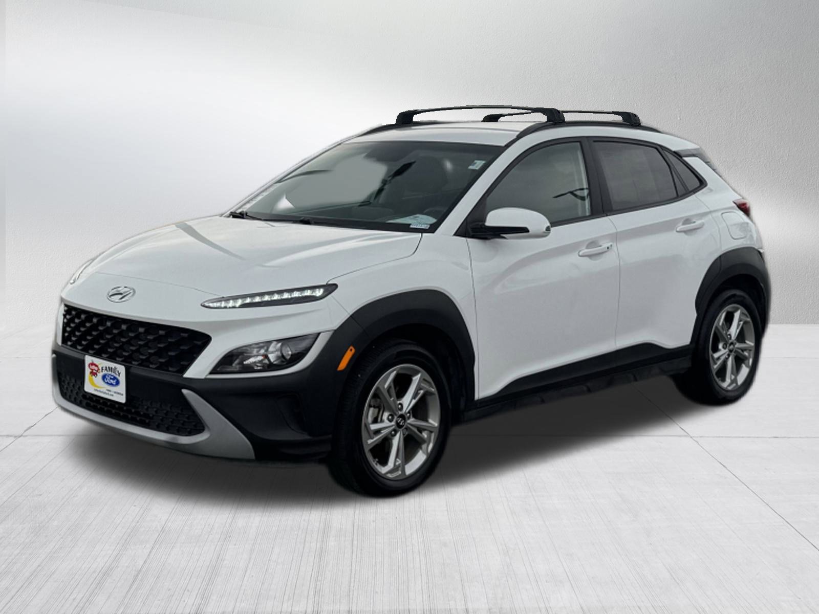 2023 Hyundai Kona SEL photo 2