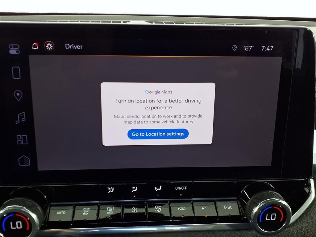 2024 Chevrolet Colorado LT photo 4