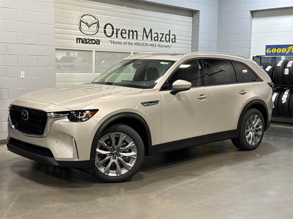 2026 Mazda CX-90 Preferred Package's photo