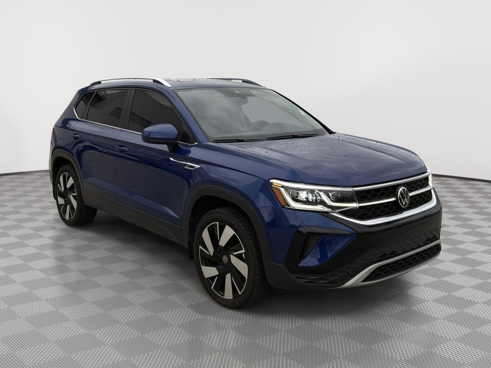 2024 Volkswagen Taos SEL