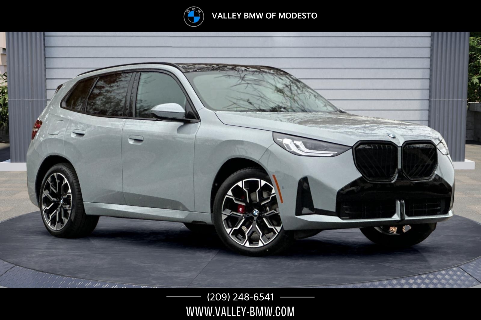 2026 BMW X3 30's photo