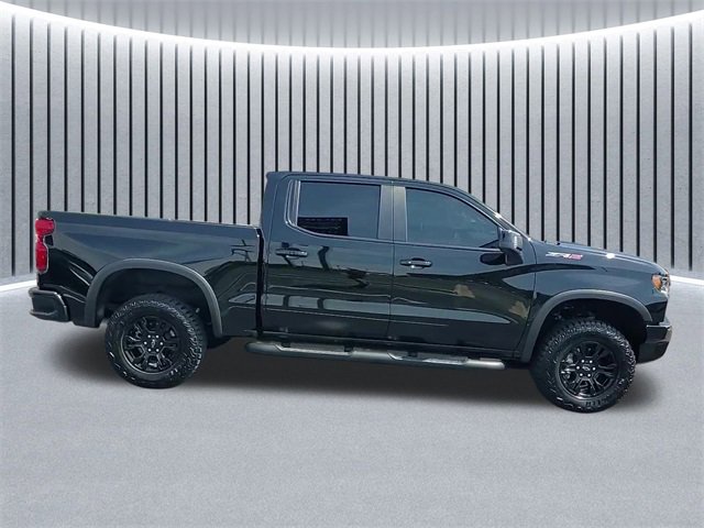 2024 Chevrolet Silverado 1500 ZR2 photo 2