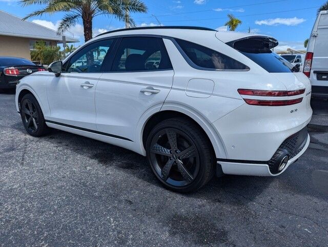 2025 Genesis GV70 2.5T photo 2