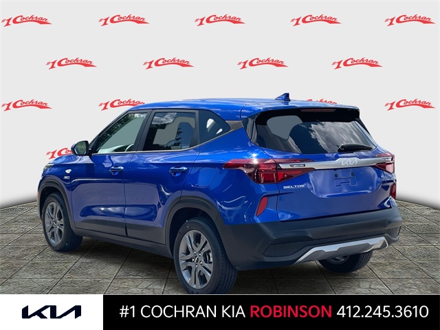 2023 Kia Seltos LX photo 5