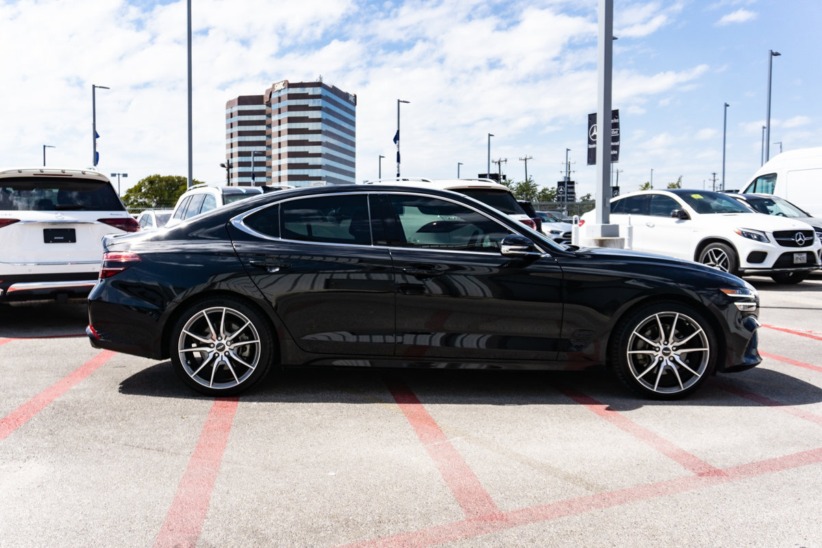 PreOwned 2022 Genesis G70 2.0T 4dr Car in San Antonio 235755A