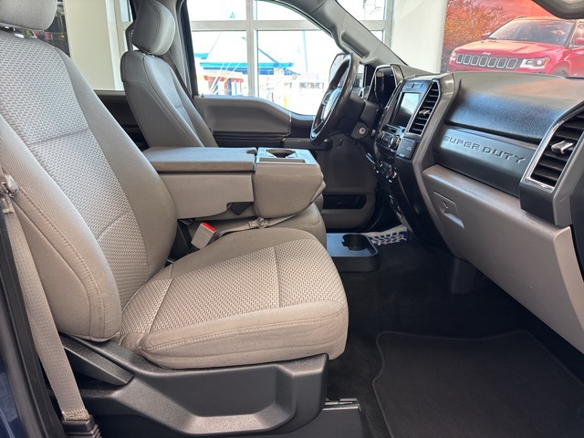 2018 Ford F-350 XLT photo 8