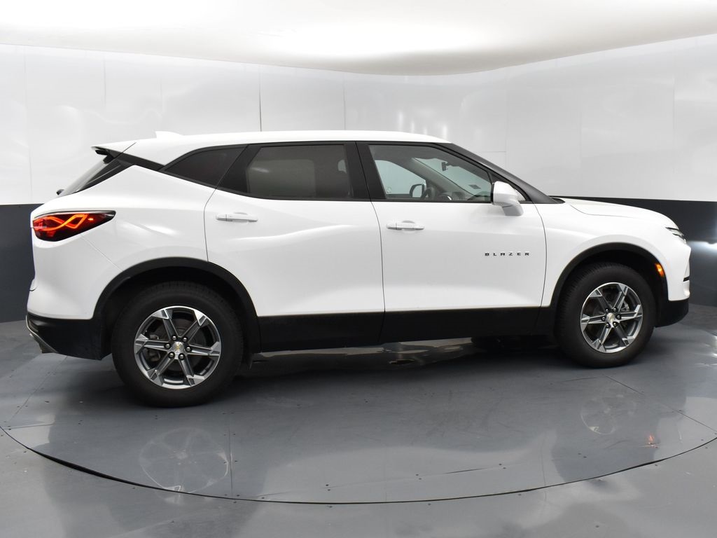 2023 Chevrolet Blazer 2LT photo 8