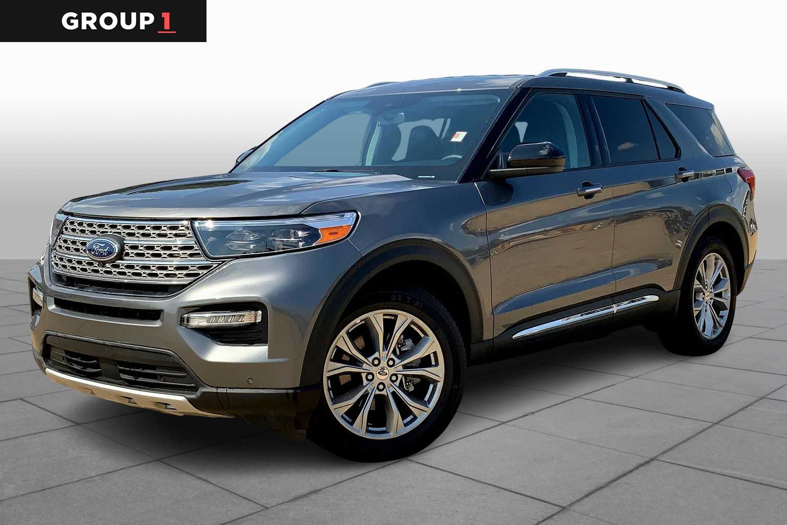 2024 Ford Explorer Limited's photo
