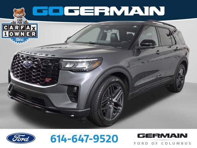 2025 Ford Explorer ST's photo