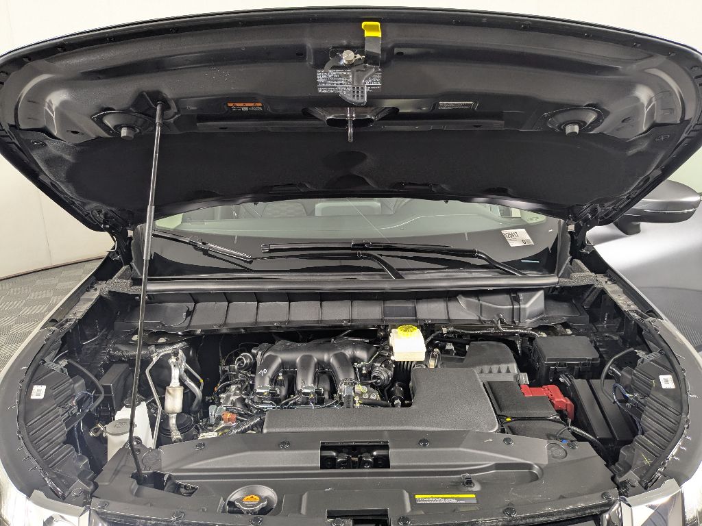2025 Nissan Pathfinder SV photo 25