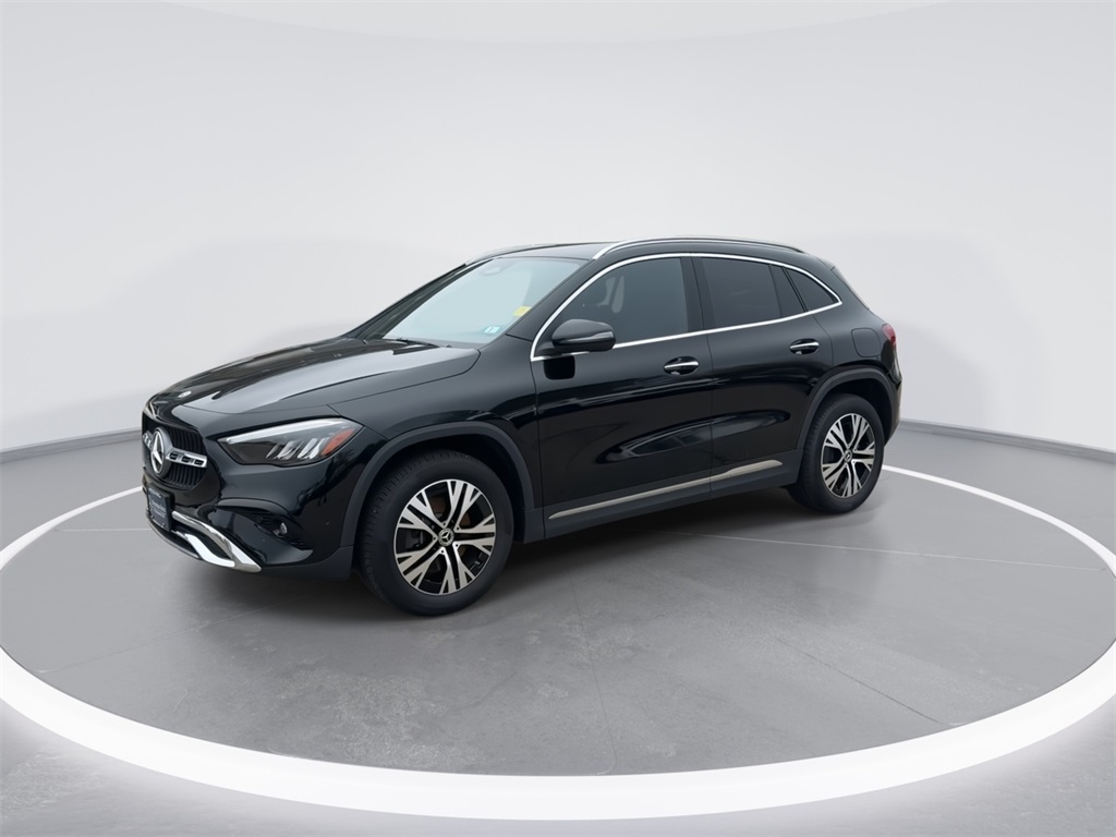 2025 Mercedes Benz GLA 250 4MATIC photo 4