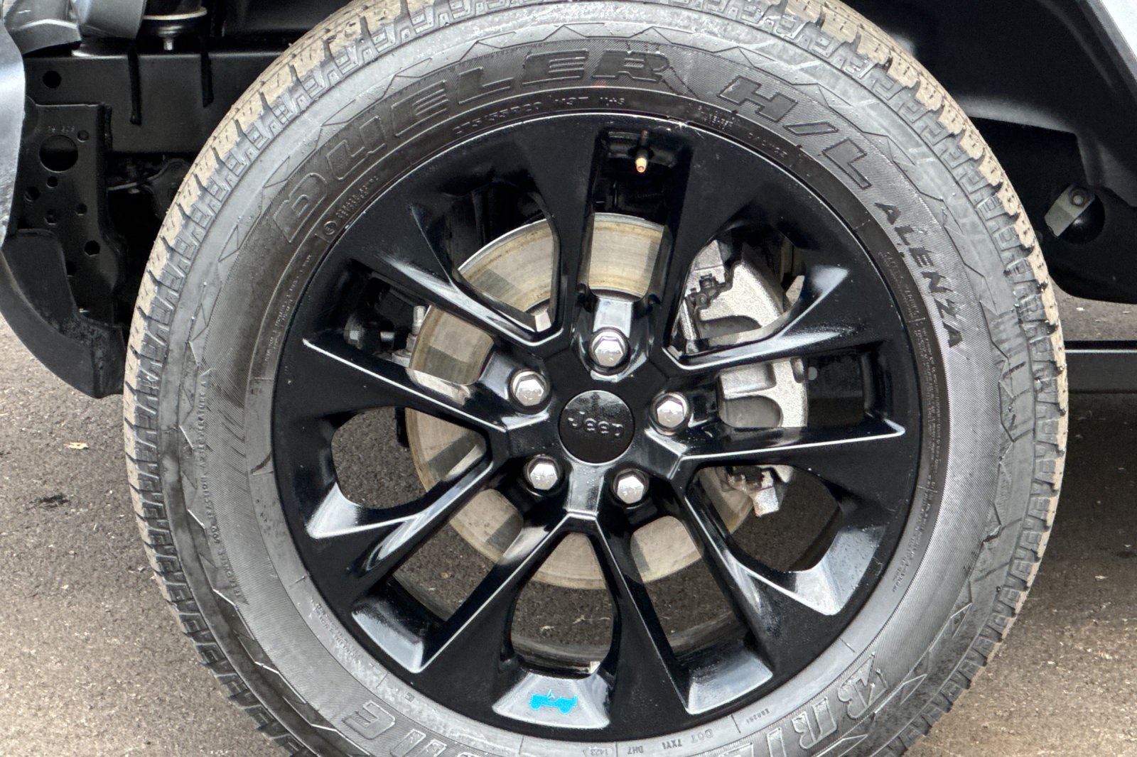 2023 Jeep Wrangler Sahara 4xe photo 33