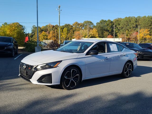 2024 Nissan Altima 2.5 SR photo 4