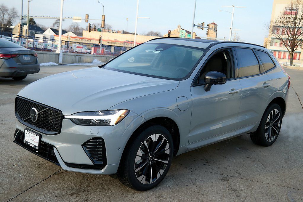 2026 VOLVO XC60 - Image 5