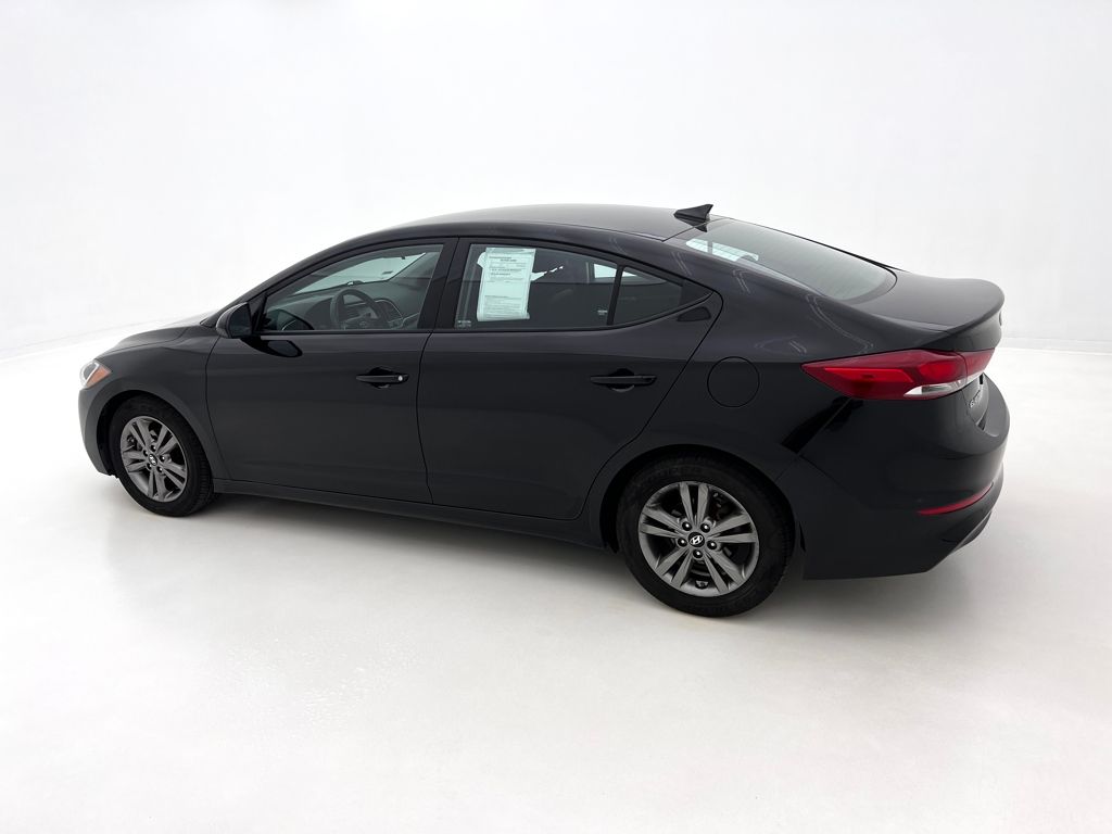 2018 Hyundai Elantra SEL photo 13