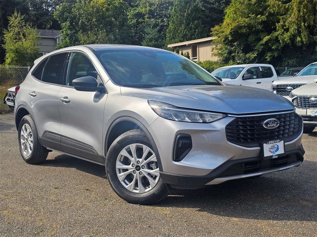 2024 Ford Escape Active's photo