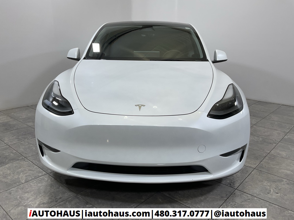 2024 Tesla Model Y Long Range photo 3