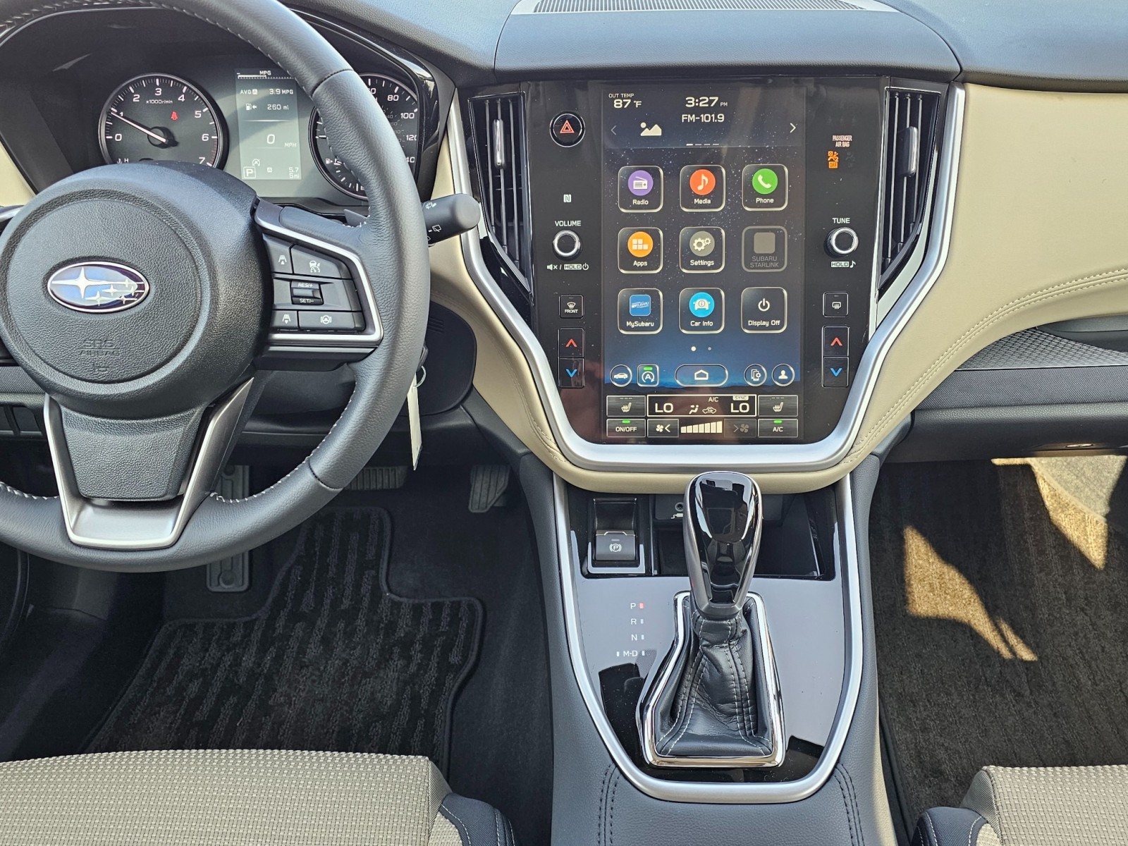 2025 Subaru Outback Premium photo 4