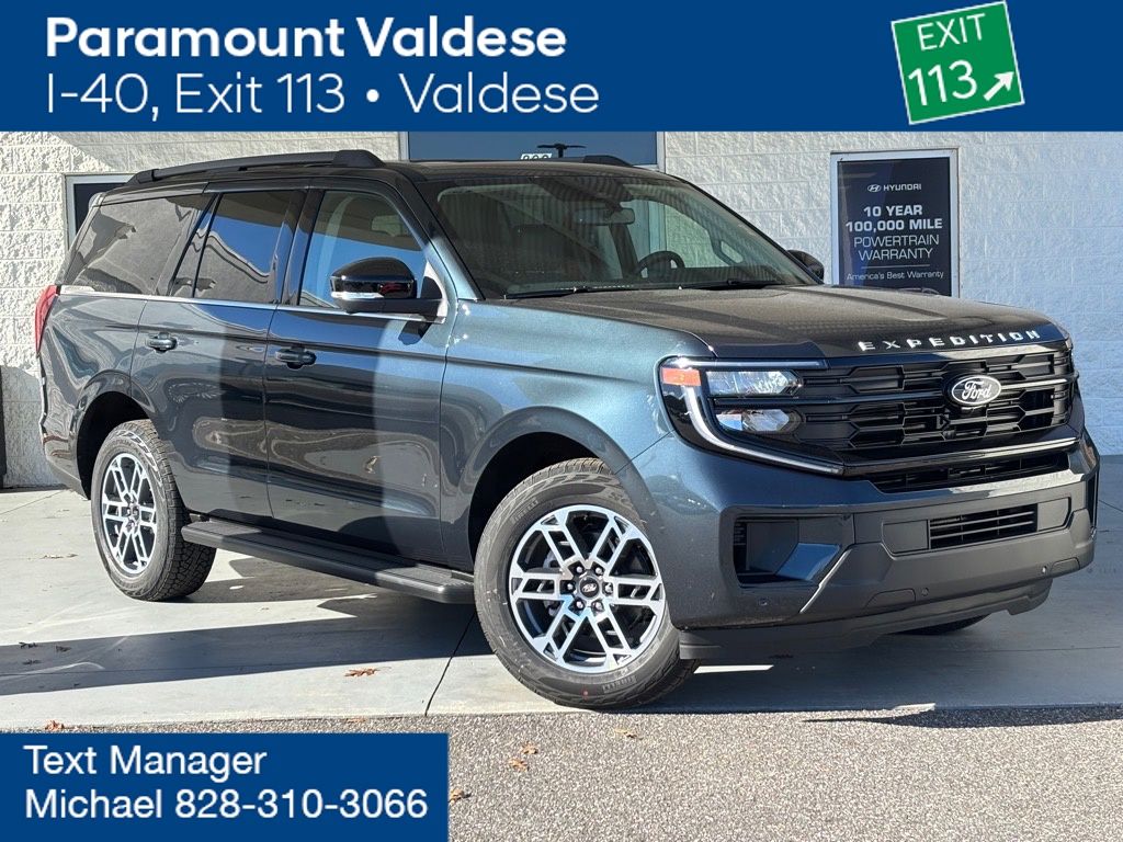 2025 Ford Expedition Active's photo