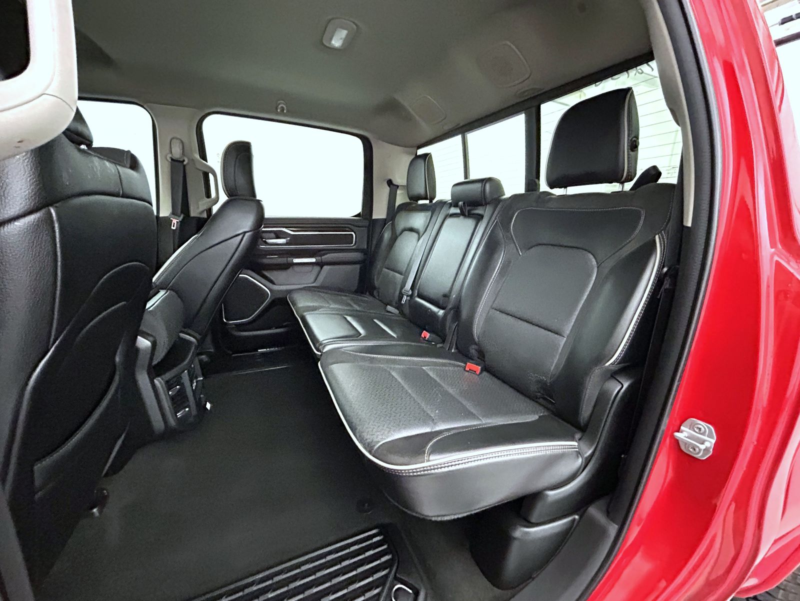 2022 Ram 1500 Laramie photo 19