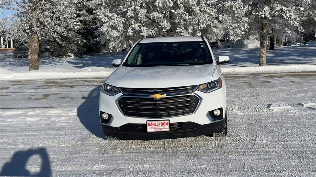 Used 2020 Chevrolet Traverse 3LT with VIN 1GNEVHKW2LJ204165 for sale in Oslo, Minnesota