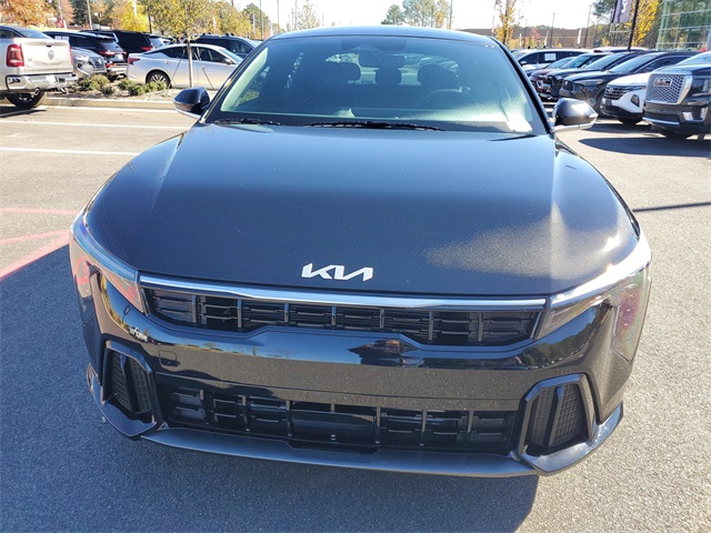 2025 Kia K4 GT-Line Turbo photo 2