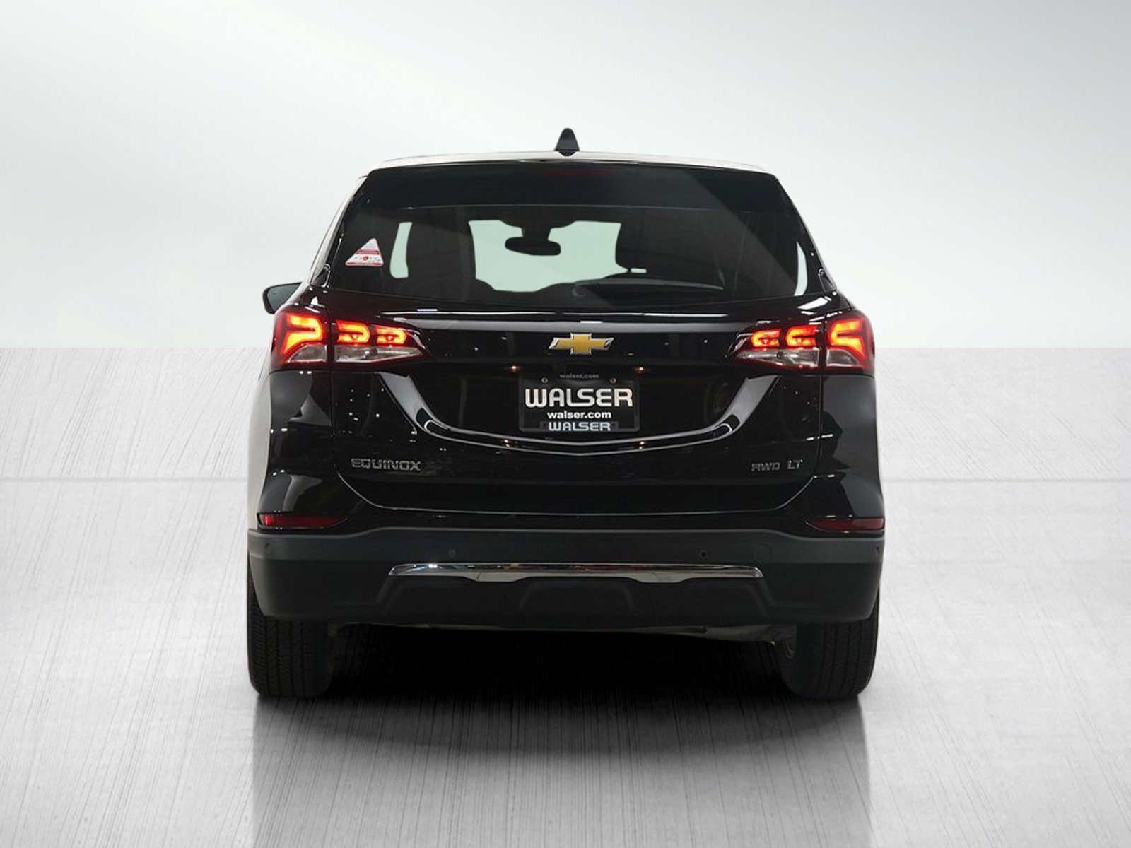 2023 Chevrolet Equinox photo 3