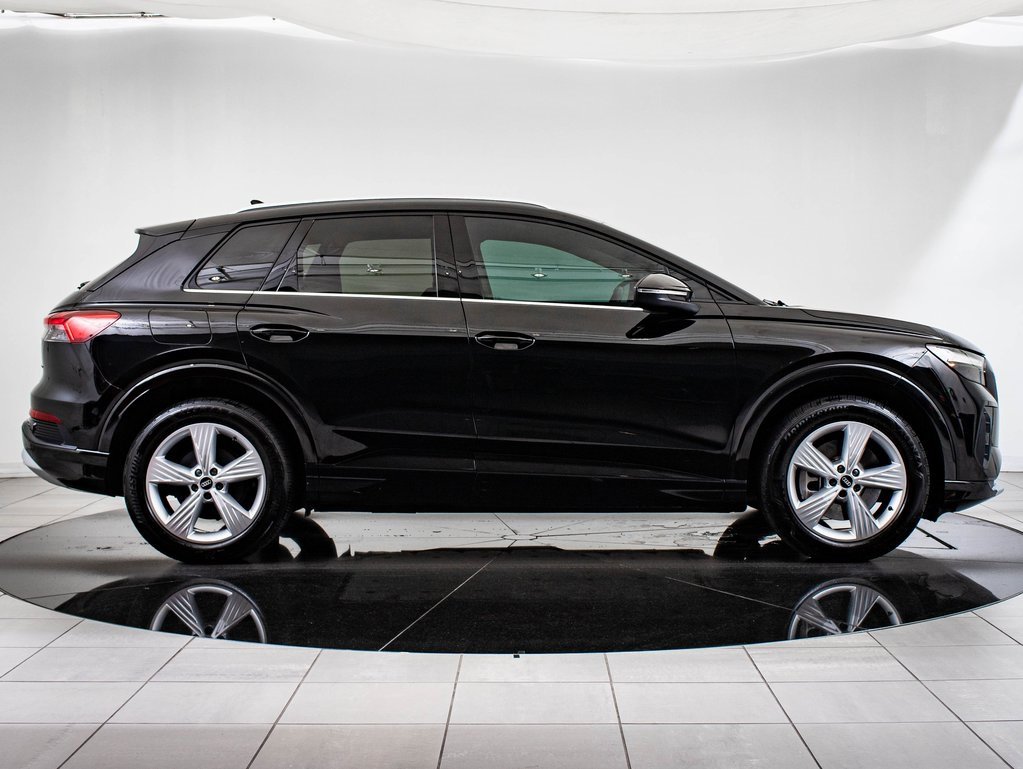 2022 Audi Q4 E-tron Premium photo 10