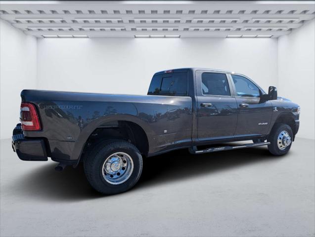 2024 Ram 3500 Big Horn photo 3