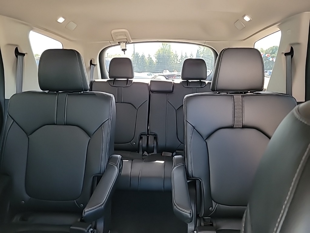 2024 Honda Pilot EX-L photo 10