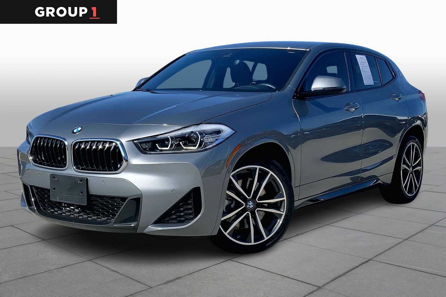 2023 BMW X2 28i's photo