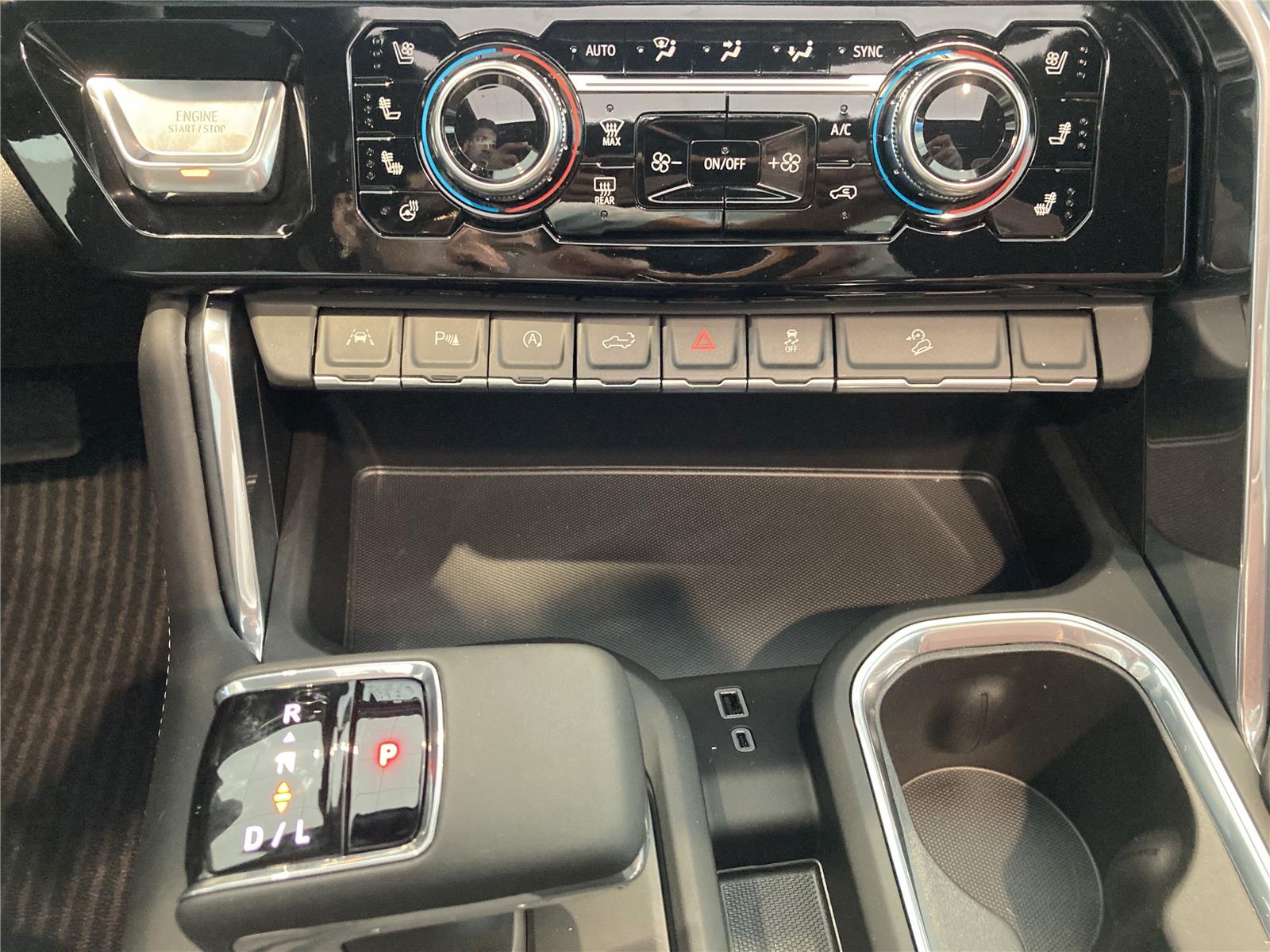 2026 Gmc Sierra 1500 Denali Ultimate photo 17